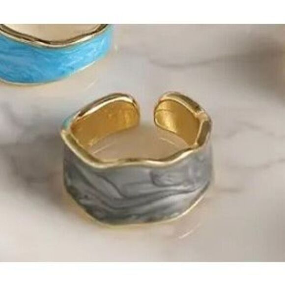 NWT Y2K Gray Drip Glaze Wavy Gold Rimmed Adjustable Ring - Picture 4 of 5